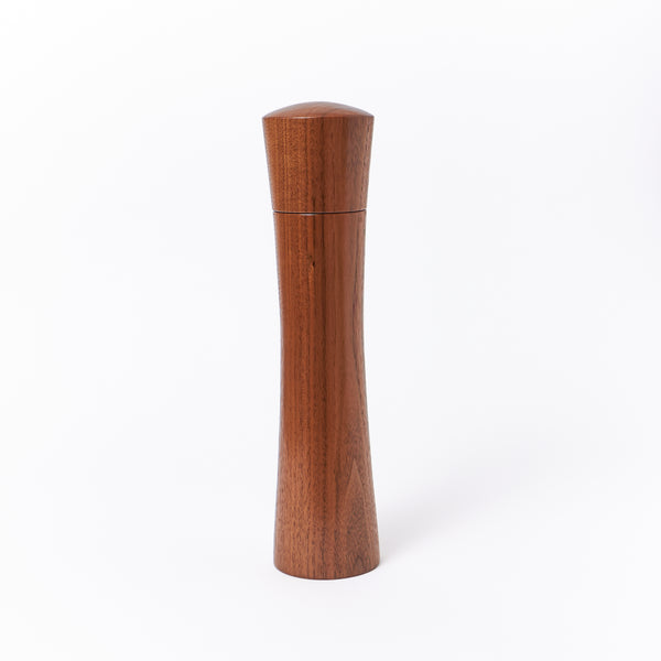 Large Walnut Salt & Pepper Mills